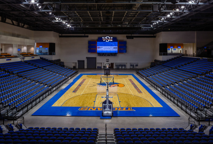 Men's Basketball: Trojans vs Shaw University